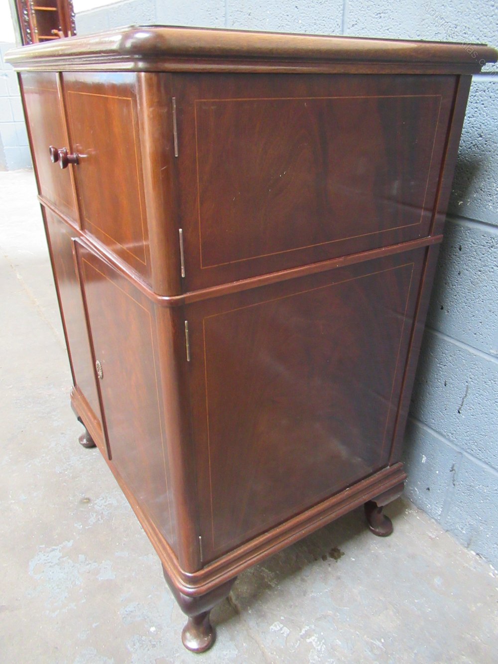 Mahogany Linen Cupboard / Chest Antiques Atlas