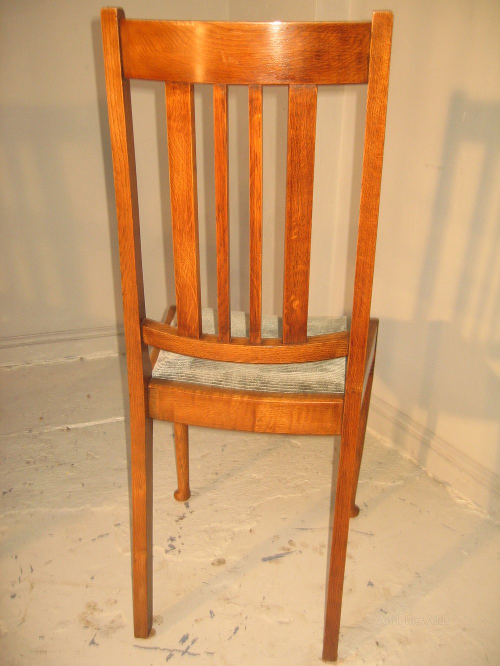 Set Of Four Oak Dining Chairs Antiques Atlas