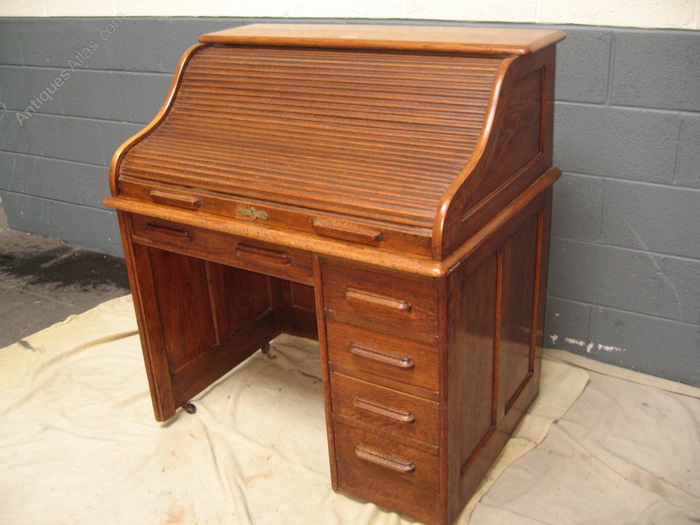 Small Oak Roll Top Desk Antiques Atlas