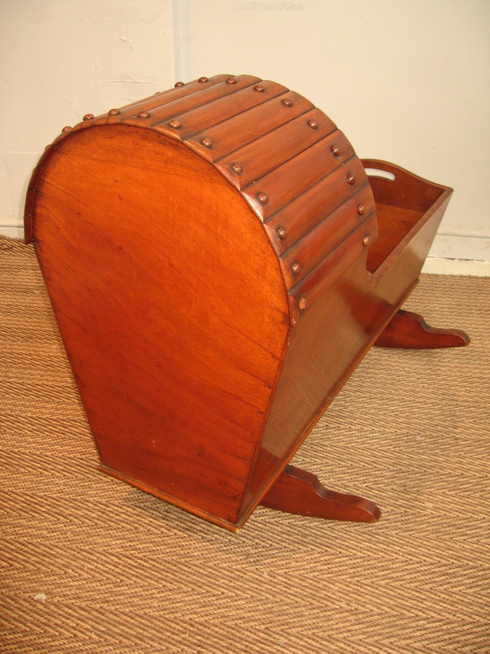 Victorian Period Mahogany Rocking Crib Antiques Atlas