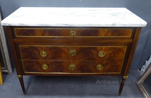 Antique French Commode Chest Of Drawers Antiques Atlas