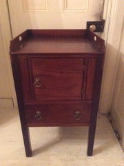 Simple George III Mahogany Tray Topped Night Stand