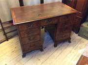 Victorian Mahogany Pedestal Desk