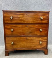 George III Mahogany Chest Of Drawers