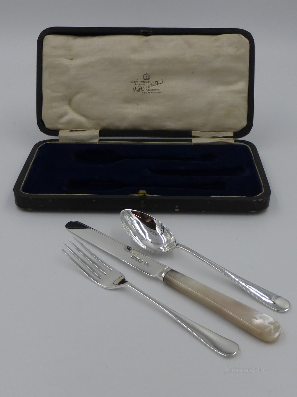 Antiques Atlas 3 Piece Silver & M.O.P. Child Cutlery Set.