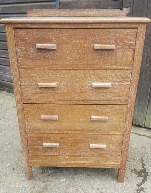 Heals Chest Of Drawers Quarter Sawn English Oak Antiques Atlas