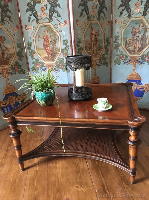 American Walnut Coffee Table Antiques Atlas American Walnut Coffee Table Antiques, Colonial Reclaimed Pine Box Coffee Table