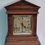 Quarter striking Mantel / Table Clock