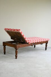 Early 20th Century Pitch Pine Day Bed