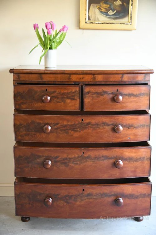 VICTORIAN BOW FRONT CHEST OF DRAWERS Antiques Atlas