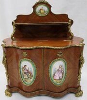 A Victorian Kingwood Serpentine Writing Slope 