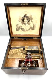 Kalliope Disc Musical Box With 6 Bells