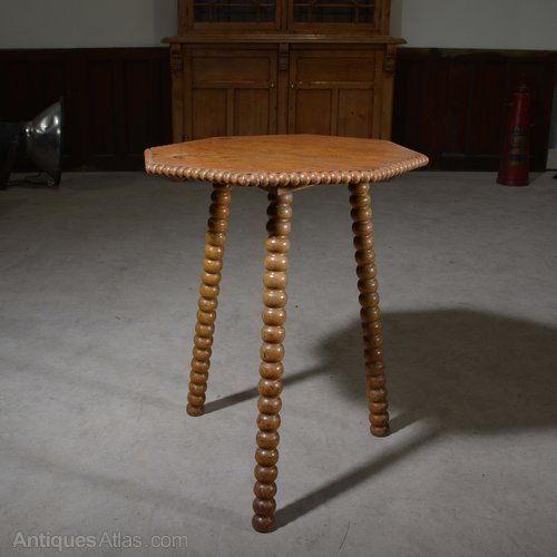 Octagonal Oak Bobbin Tripod Side Table - Antiques Atlas