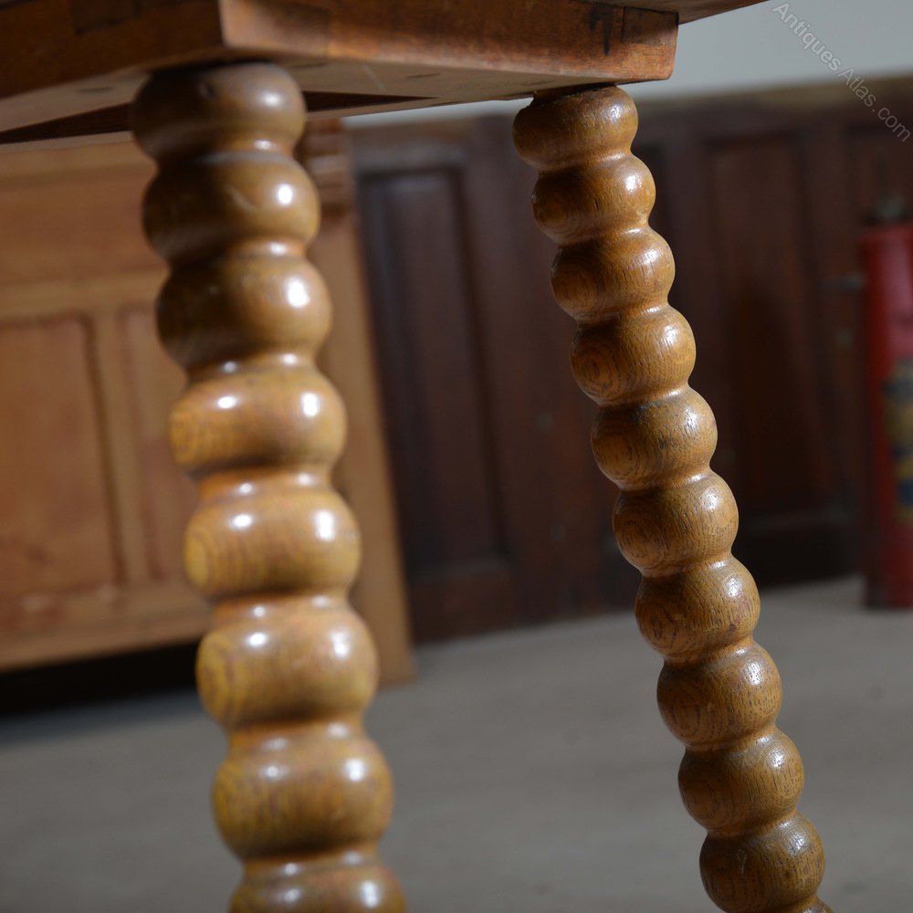 Octagonal Oak Bobbin Tripod Side Table - Antiques Atlas