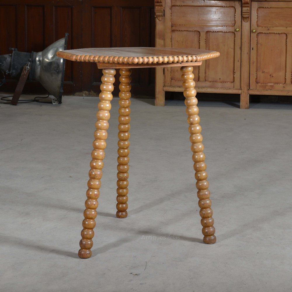 Octagonal Oak Bobbin Tripod Side Table - Antiques Atlas