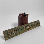 Railway Painted Cast Iron Sign ‘Shut This Gate’