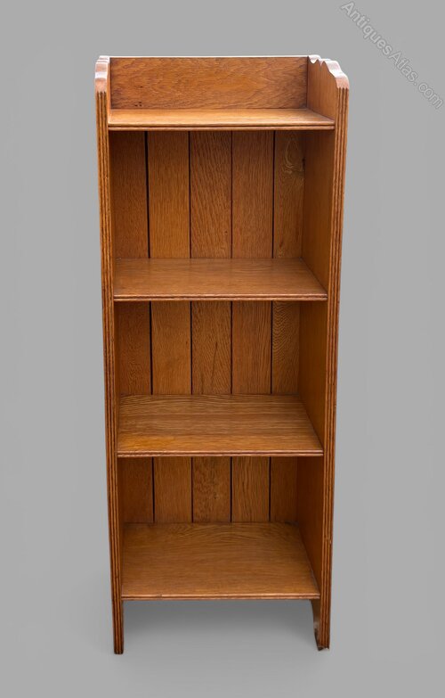 Simple Arts & Crafts Golden Oak Bookcase