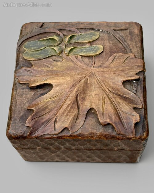 Small Black Forest Carved Wood Box Maple Leaf