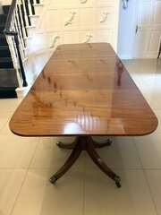 Antique Georgian 3 Pillar Extending Dining Table