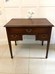 Antique Georgian Mahogany Lowboy / Hall Table 