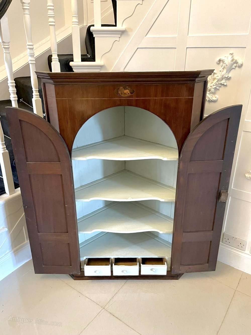 Antique Mahogany Hanging Corner Antiques Atlas