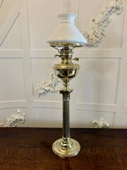 Antique Victorian Quality Brass Oil Lamp
