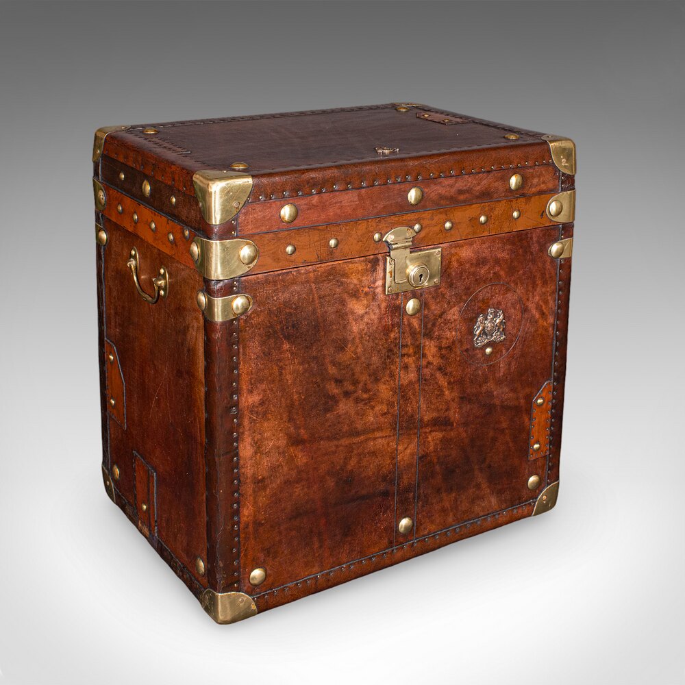 Antiques Atlas Pair Of Late Vintage Luggage Trunks, English — free download
