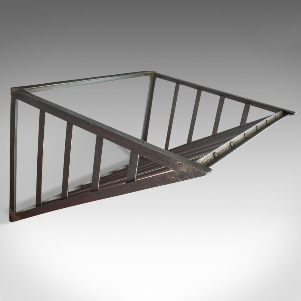 Antiques Atlas Vintage, Equine Hay Rack, English, Iron, Feeder