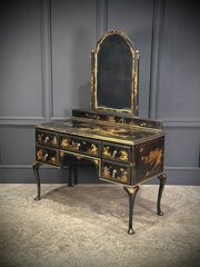 Chinoiserie Lacquered Dressing Table