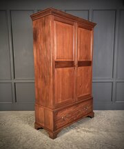 Georgian Mahogany Wardrobe