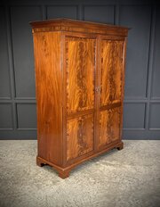 Georgian Style Mahogany Wardrobe