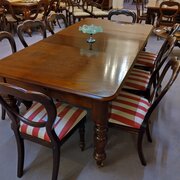 Tidy Mahogany Dining Table, Seat 8