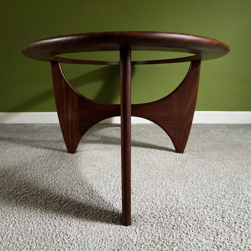 G Plan Astro Oval Teak And Glass Coffee Table as1177a314 / LLV00255 ...