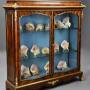 Fine quality 19thc French Kingwood display cabinet