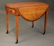 Rare 18thc Fiddleback Sycamore Pembroke Table