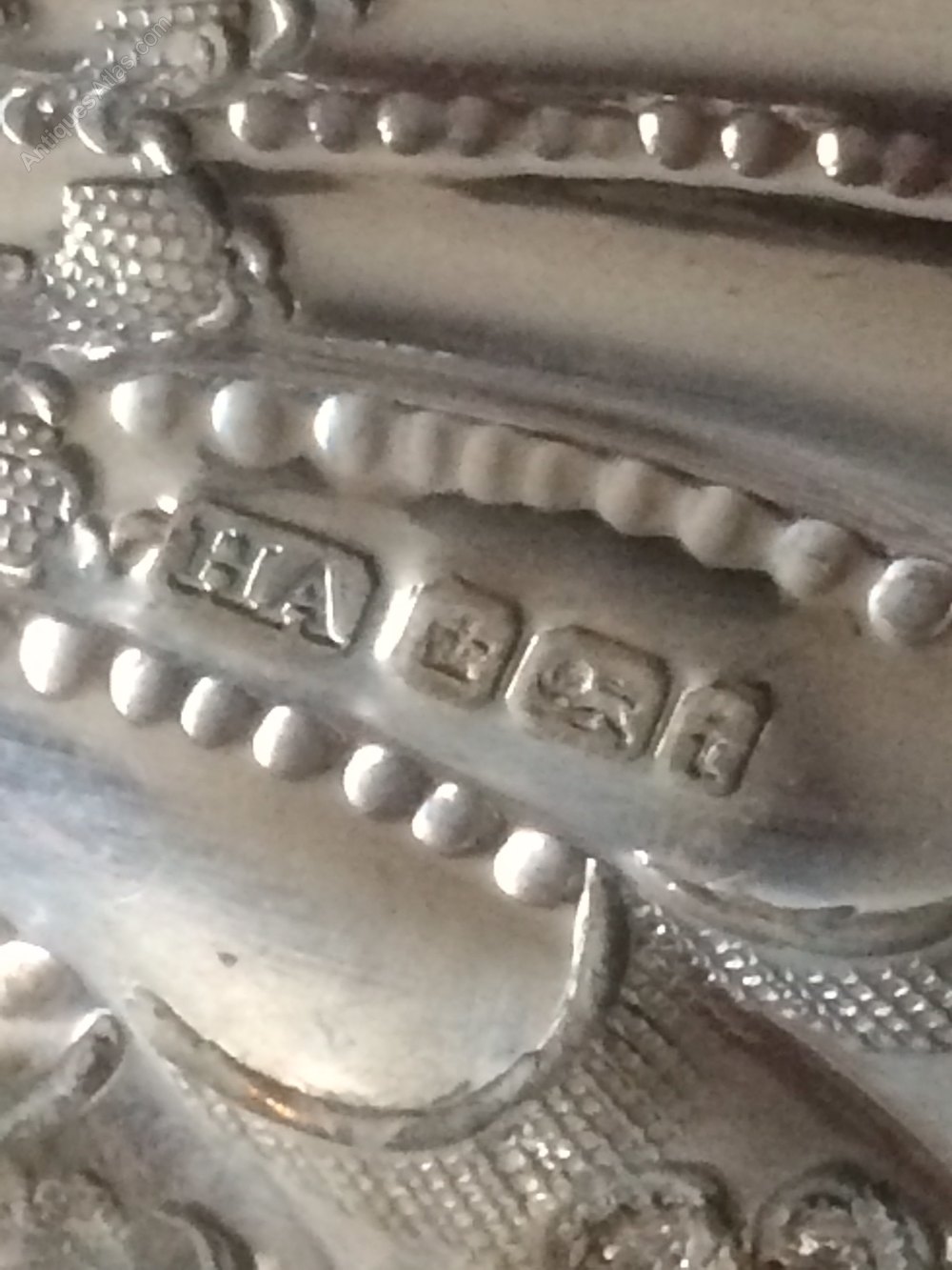 Antiques Atlas Boxed Silver Butter Dish And Knife as936a149 / 1027