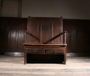 Georgian Pine Settle In Original Paint