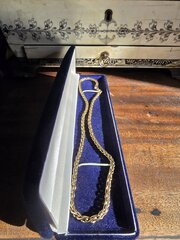 Large 9ct Gold Necklace Or Chain