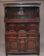 Early 18th Century Oak Tridarn