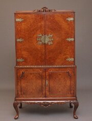Early 20th Century burr walnut drinks cabinet
