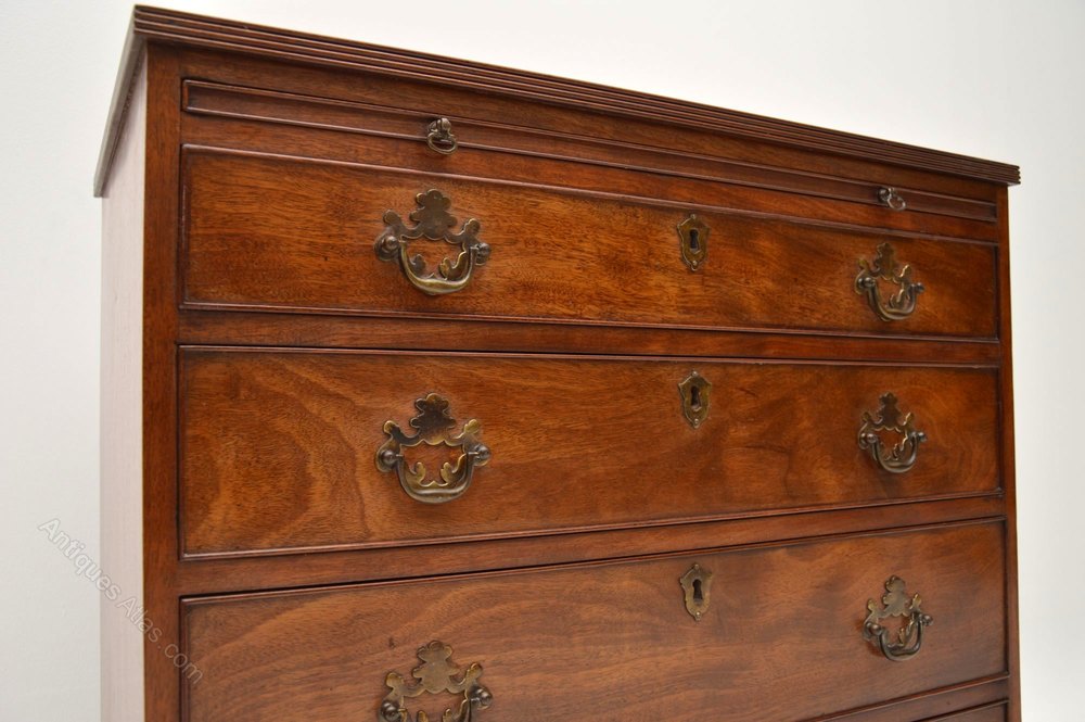 Antique Mahogany Bachelors Chest Of Drawers Antiques Atlas