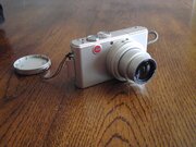 Leica D-lux 2 Camera