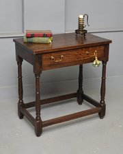 Charming 18th Century Oak Side Table