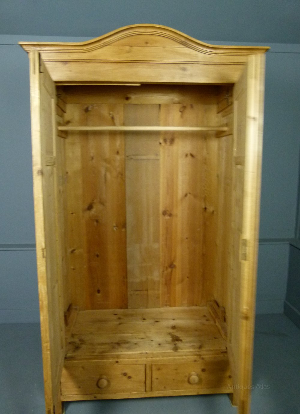 Edwardian French Pine Armoire / WardrobeKnockdown Antiques Atlas