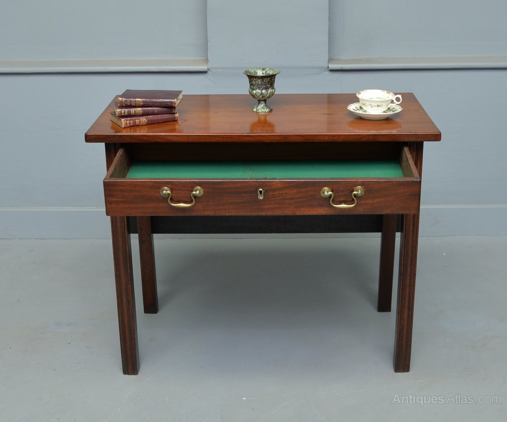 Mahogany Side / Tea Table Antiques Atlas