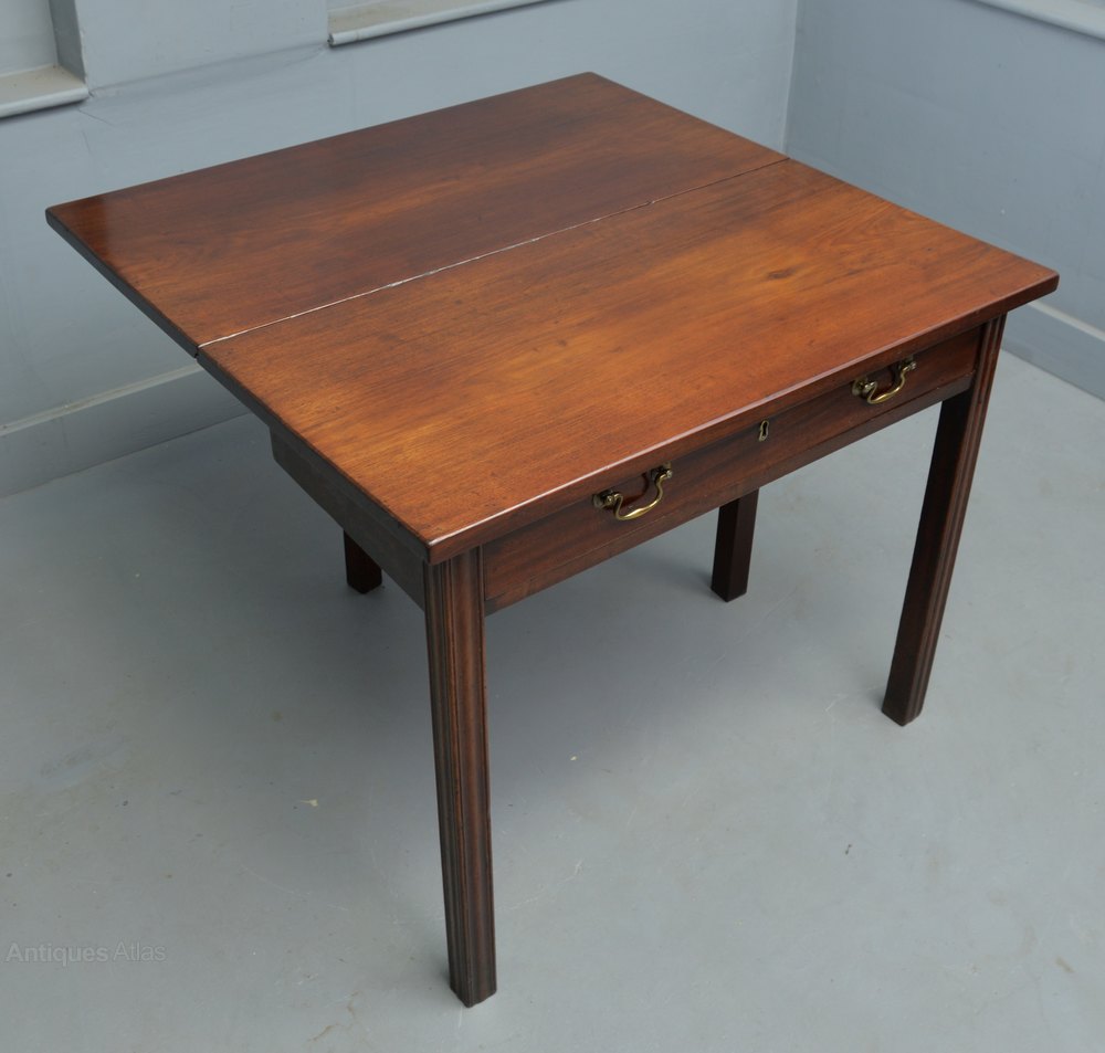 Mahogany Side / Tea Table Antiques Atlas