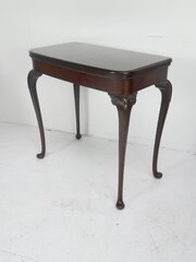 Games Table Maple & Co