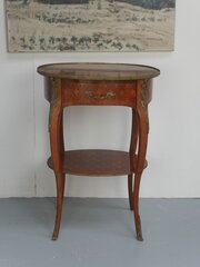 Oval Louis XV style Lamp Table