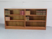 Yorkshire Oak Bookcase Acorn Man