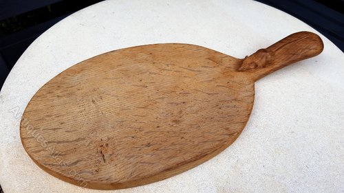 Antiques Atlas - Mouseman Oak Cheese Board
